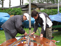 Gruppe gefestigt: berregional und generationsdurchlssig und millieubergreifend: alter Berliner Doktor hilft jungem schsischem Schler
