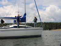 Wettfahrtleitungsboot