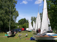 OK Jolle wird aufgebaut